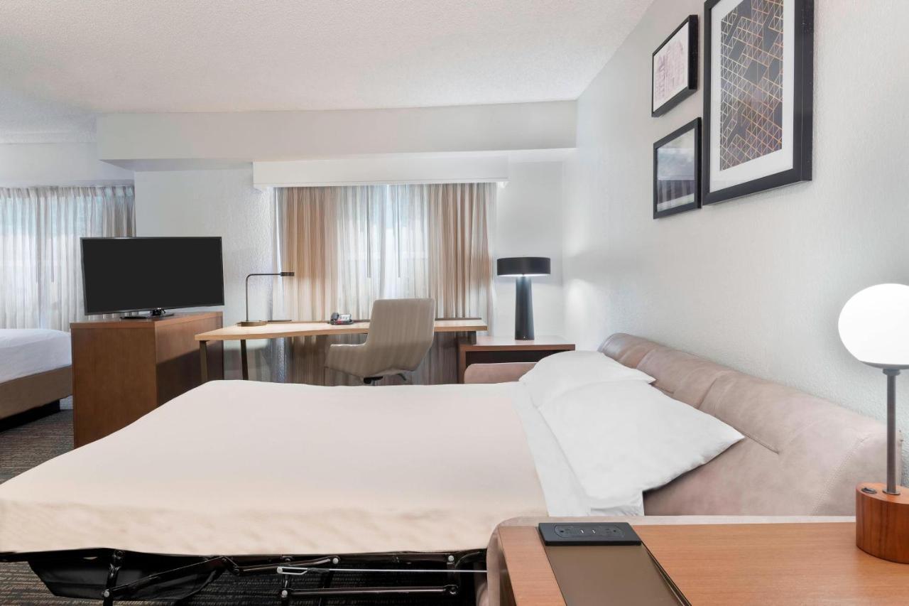 By Marriott Tampa At Usf/medical Center Hotel Temple Terrace